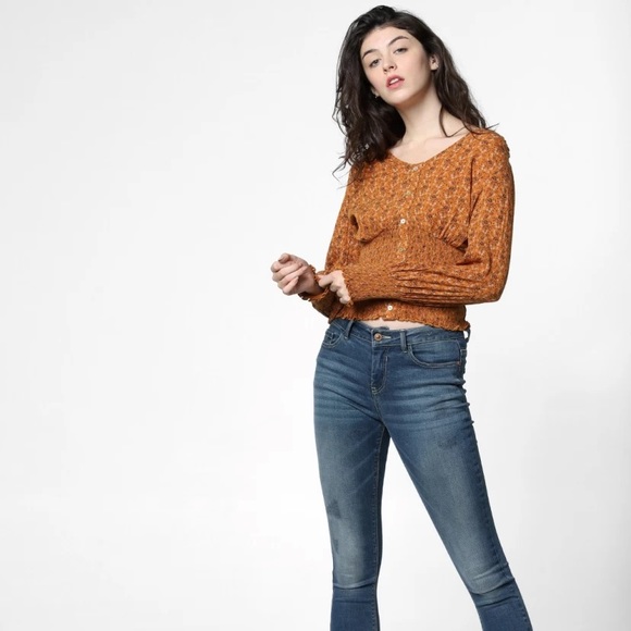 ONLY Women’s V Neck Printed Top - S - Picture 16 of 17